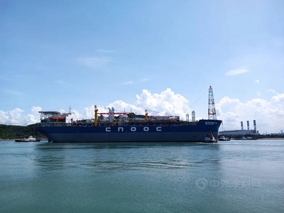 中遠(yuǎn)關(guān)西為“海洋石油116”FPSO披上“盔甲”，揚(yáng)帆起航奔赴海上新征程